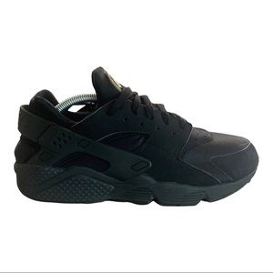 NIKE Air Huarache 'Triple Black'
